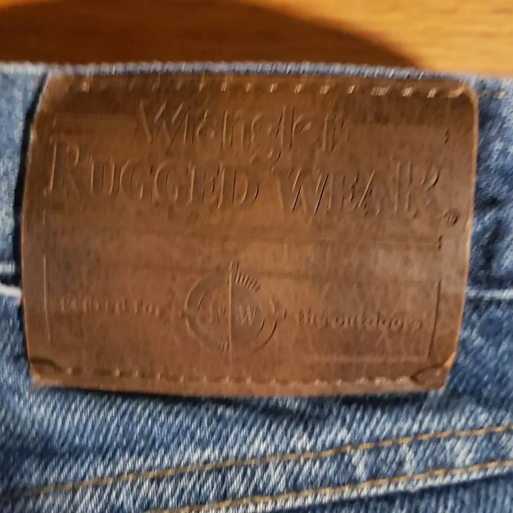 Wrangler Rugged Wear Lined Jeans Sz 42 x 30 - Picture 2 of 5